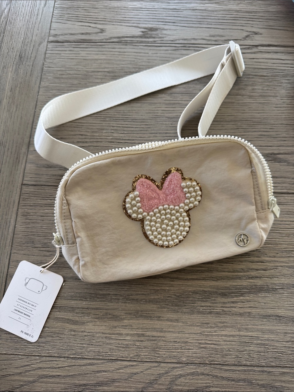 DISNEY MINNIE MOUSE PEARL FANNY PACK BELT BAG